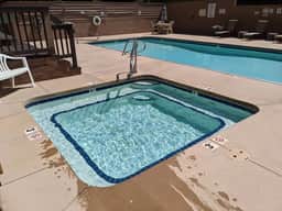 Cozy In-Town Condo | Pool | Hot Tub | Sauna