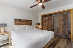 Updated Modern In-Town Condo | Pool | Hot Tub