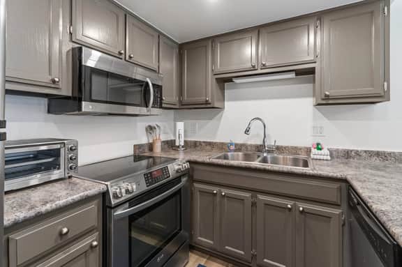 Updated Modern In-Town Condo | Pool | Hot Tub