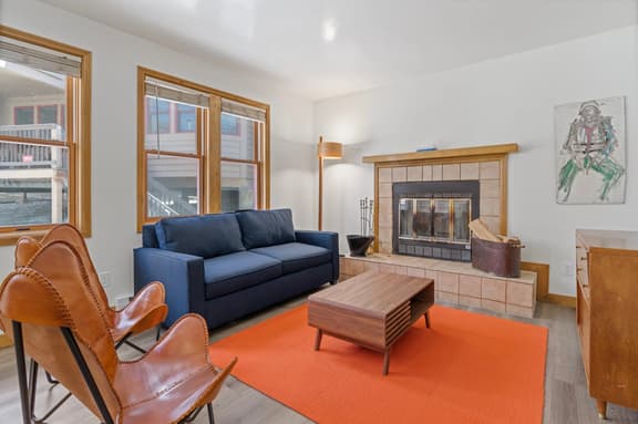 Updated Modern In-Town Condo | Pool | Hot Tub